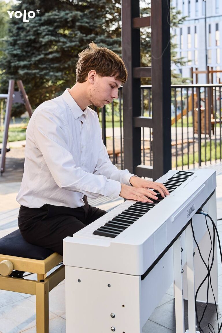 Авілов Дмитро